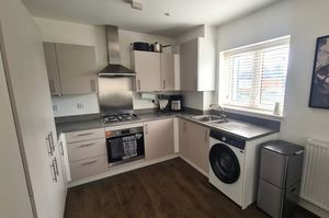 Kitchen- click for photo gallery